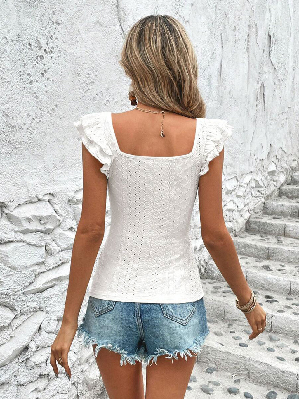 Top · Top Cuello Cuadrado Volantes